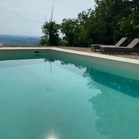 Julia Apartament Cardona